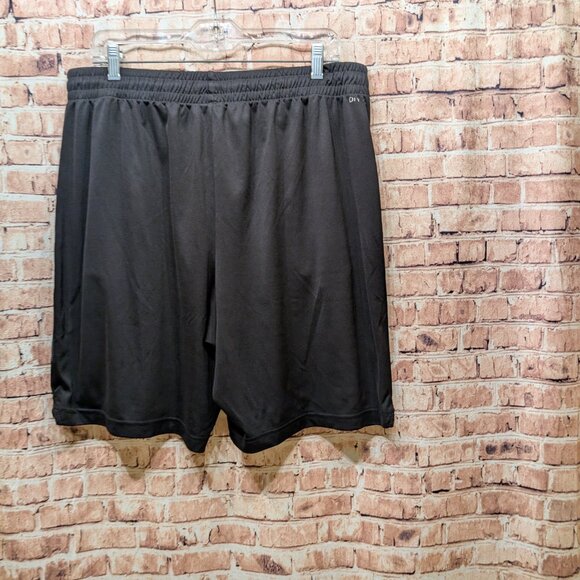 Tek Gear Dry Tek Shorts Black/Gray Size XL - Picture 7 of 10